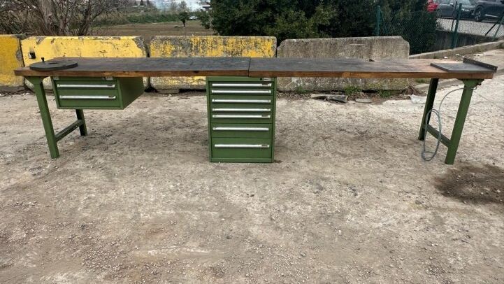 - LOT OF METAL WORK TABLES